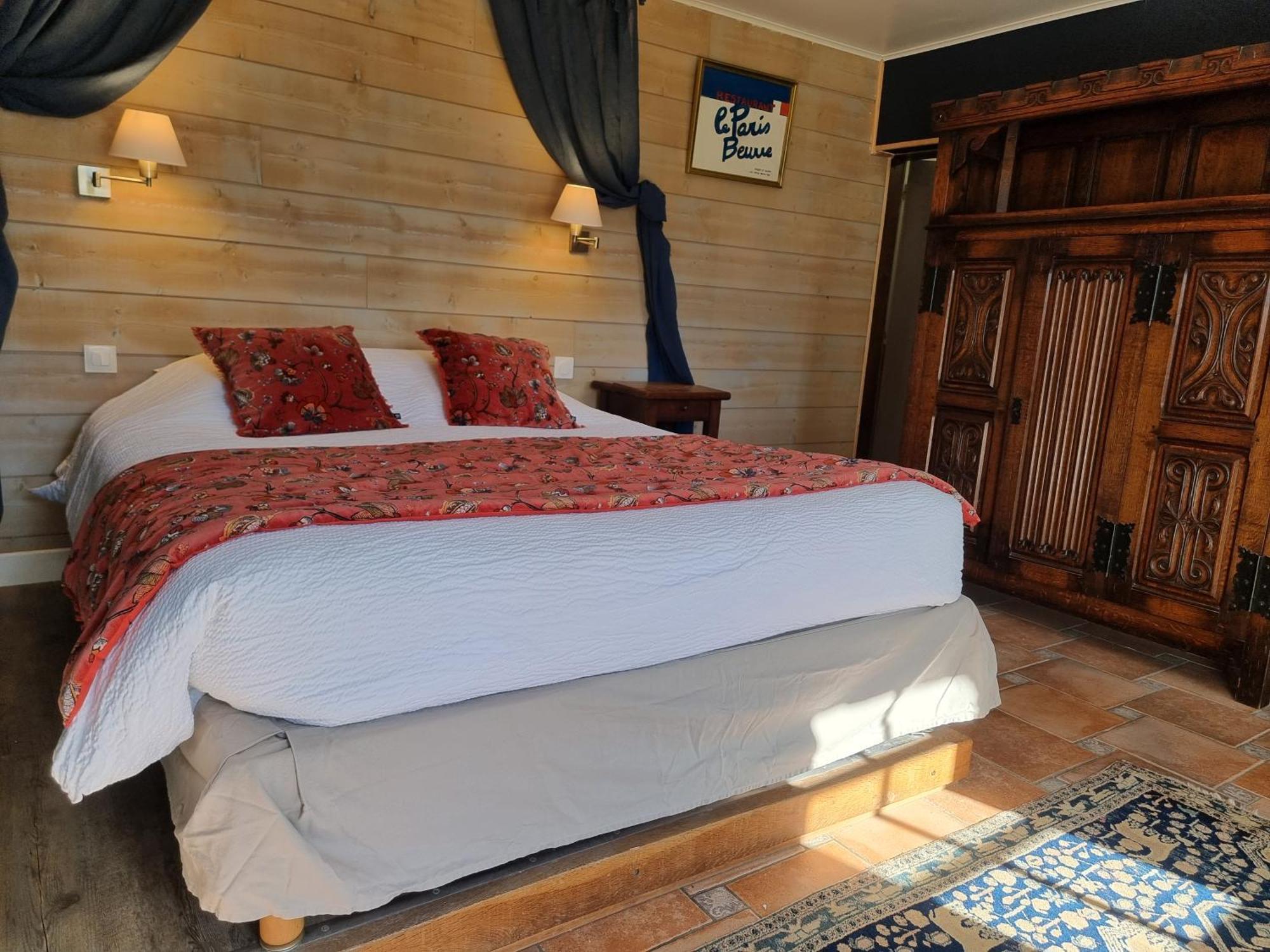 Le Relais Des Dalles - Hotel & Restaurant Sassetot-le-Mauconduit ภายนอก รูปภาพ