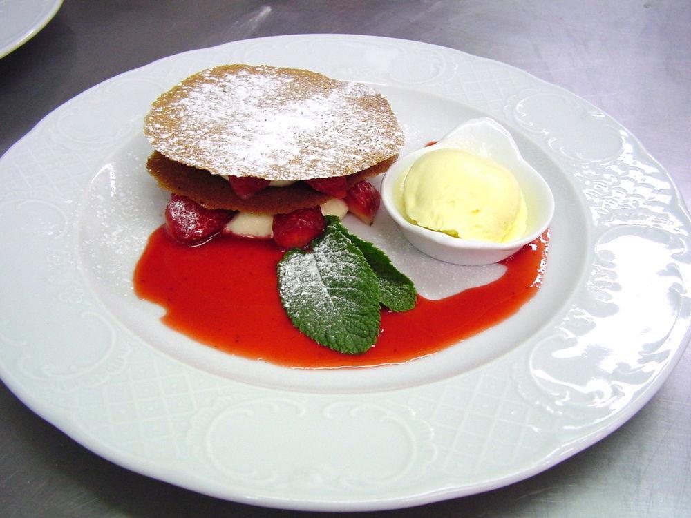 Le Relais Des Dalles - Hotel & Restaurant Sassetot-le-Mauconduit ภายนอก รูปภาพ