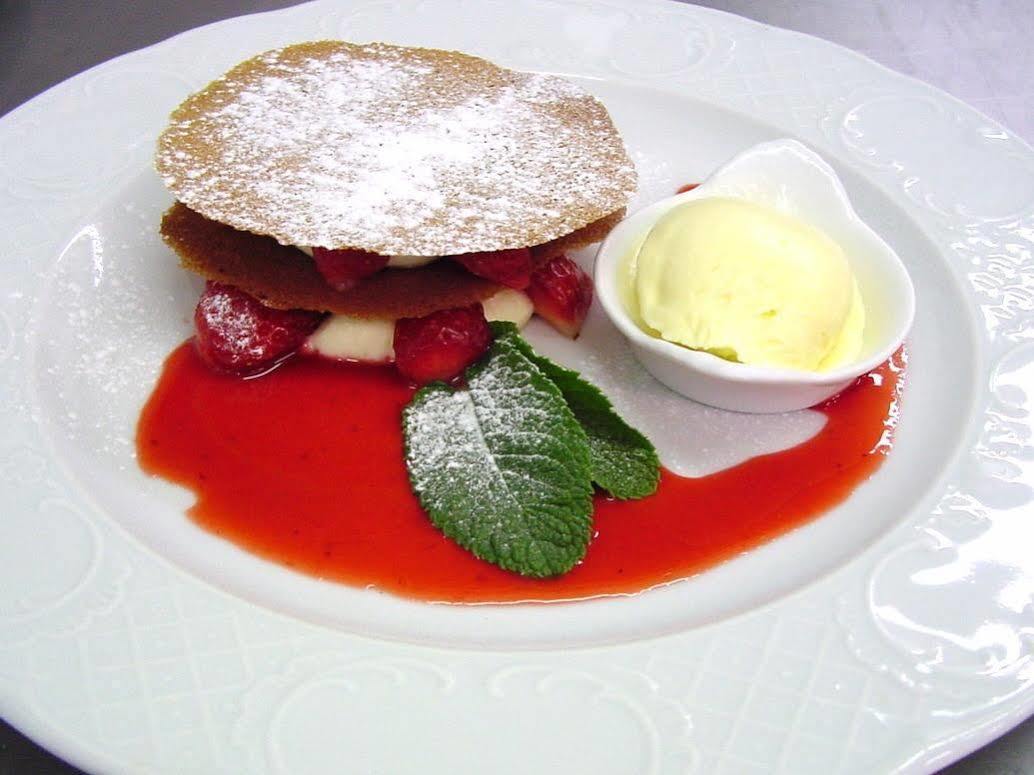 Le Relais Des Dalles - Hotel & Restaurant Sassetot-le-Mauconduit ภายนอก รูปภาพ
